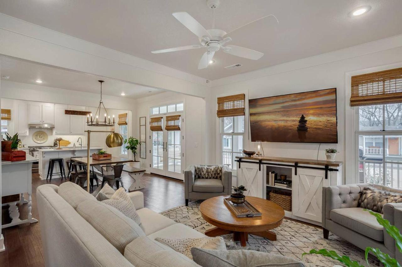The Sofay Farmhouse - 1 Mile From U Of A - Luxury Amenities Fayetteville Kültér fotó