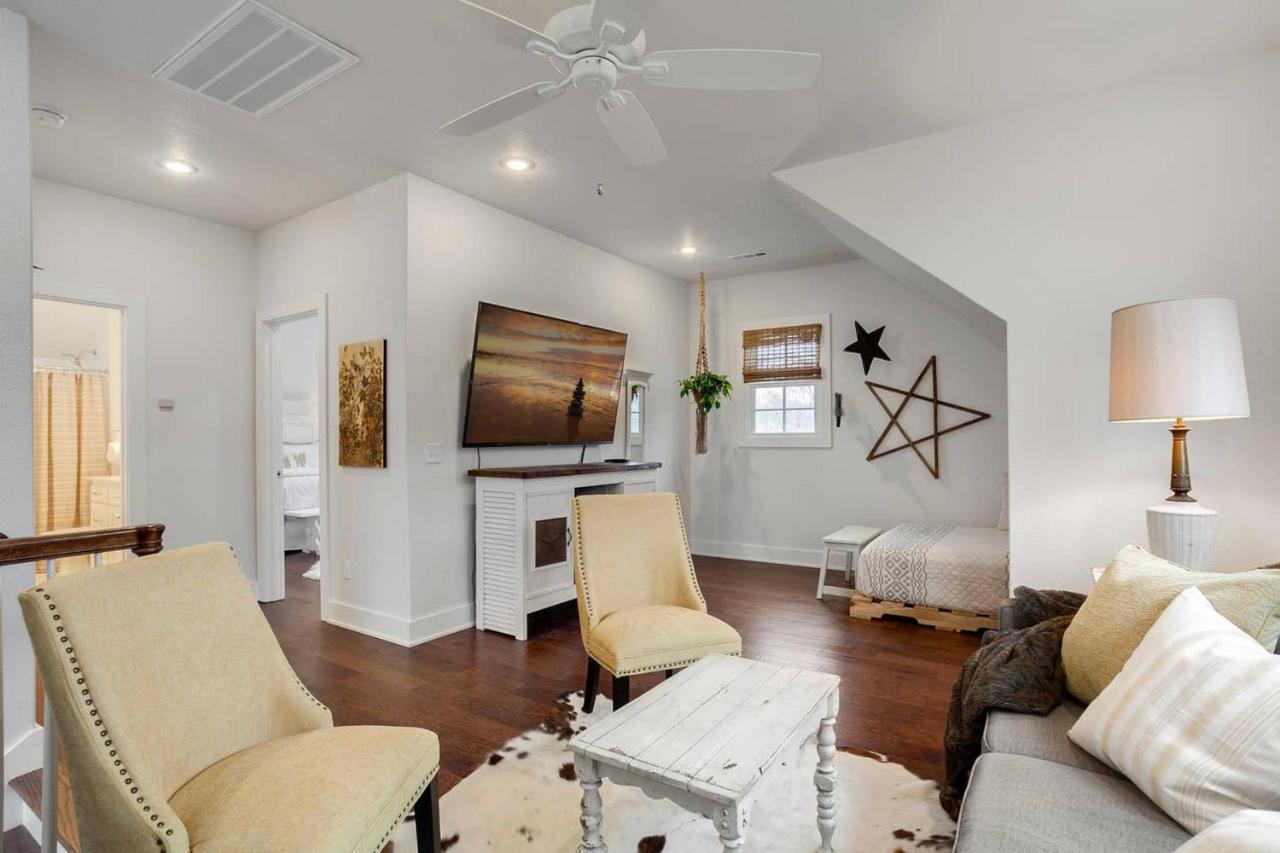 The Sofay Farmhouse - 1 Mile From U Of A - Luxury Amenities Fayetteville Kültér fotó
