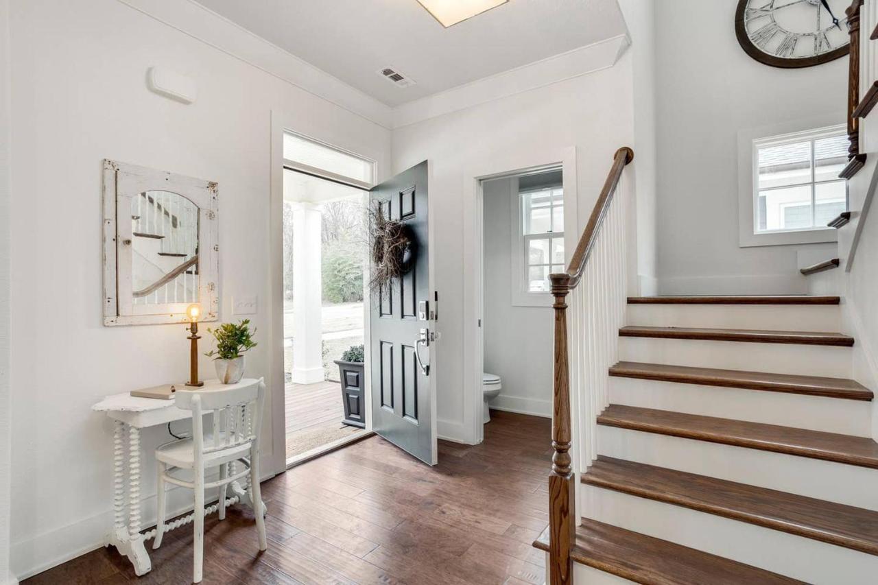 The Sofay Farmhouse - 1 Mile From U Of A - Luxury Amenities Fayetteville Kültér fotó
